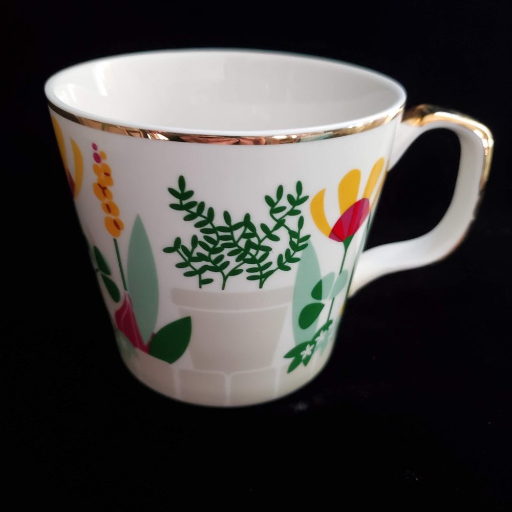 Grace's Teaware Flower Garden Mug Gold Accent Handle